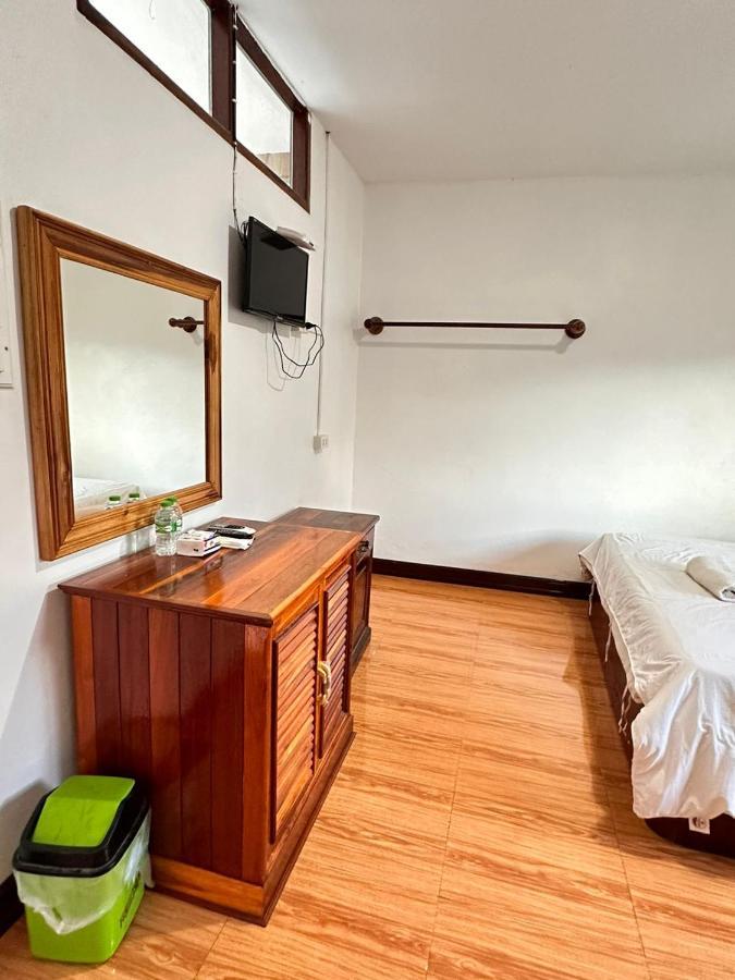 Vang Vieng Global Hostel Exterior photo