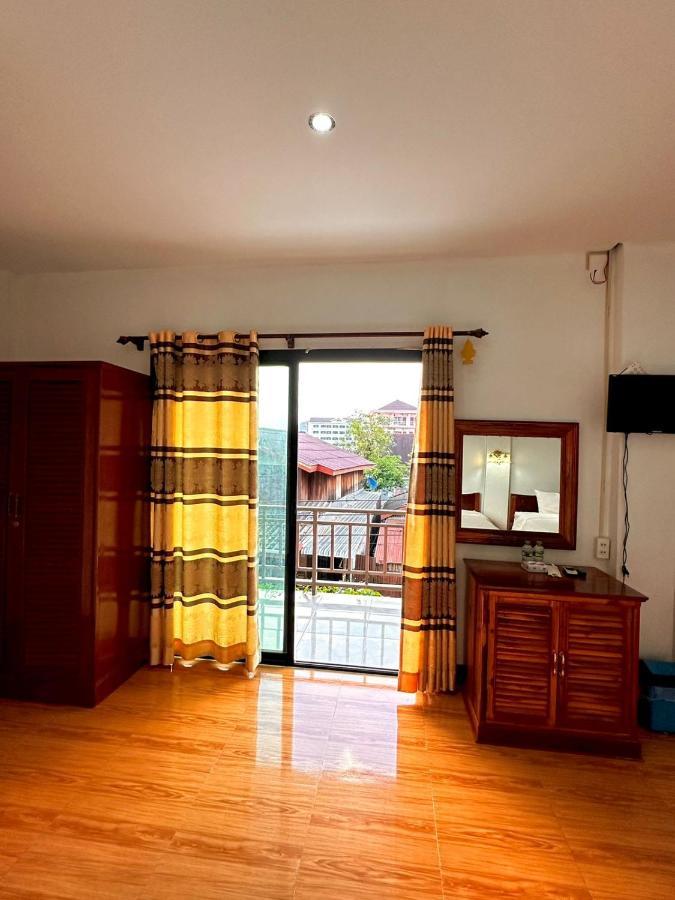 Vang Vieng Global Hostel Exterior photo