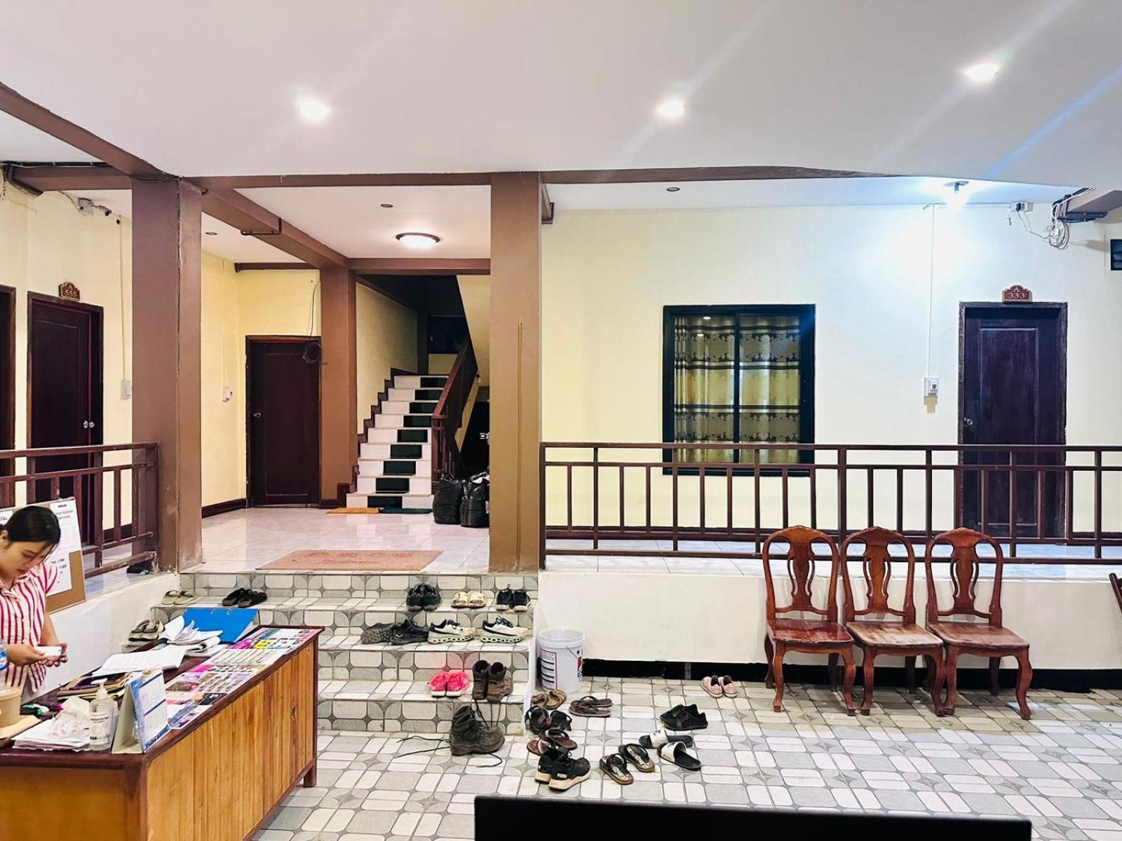 Vang Vieng Global Hostel Exterior photo