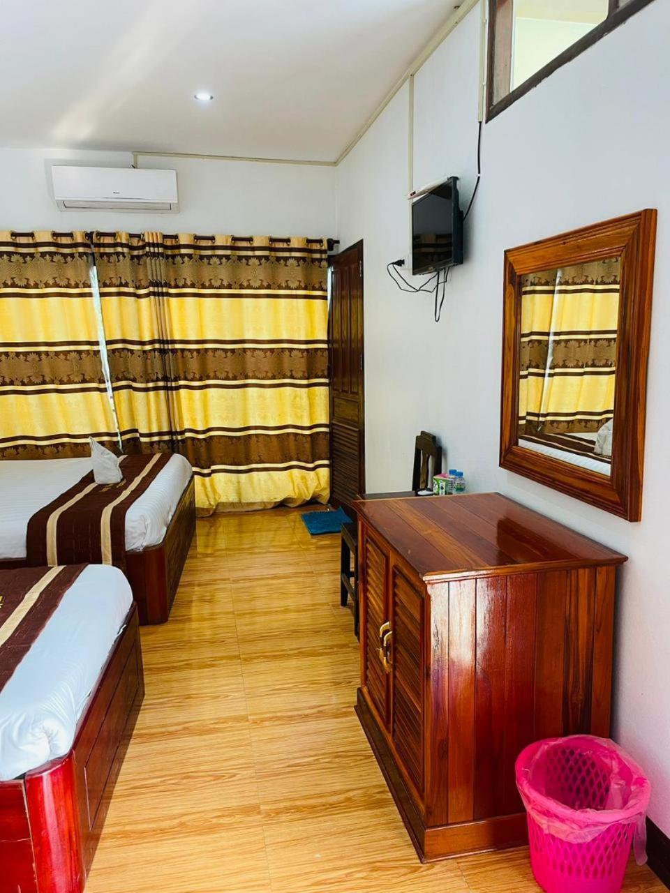 Vang Vieng Global Hostel Exterior photo