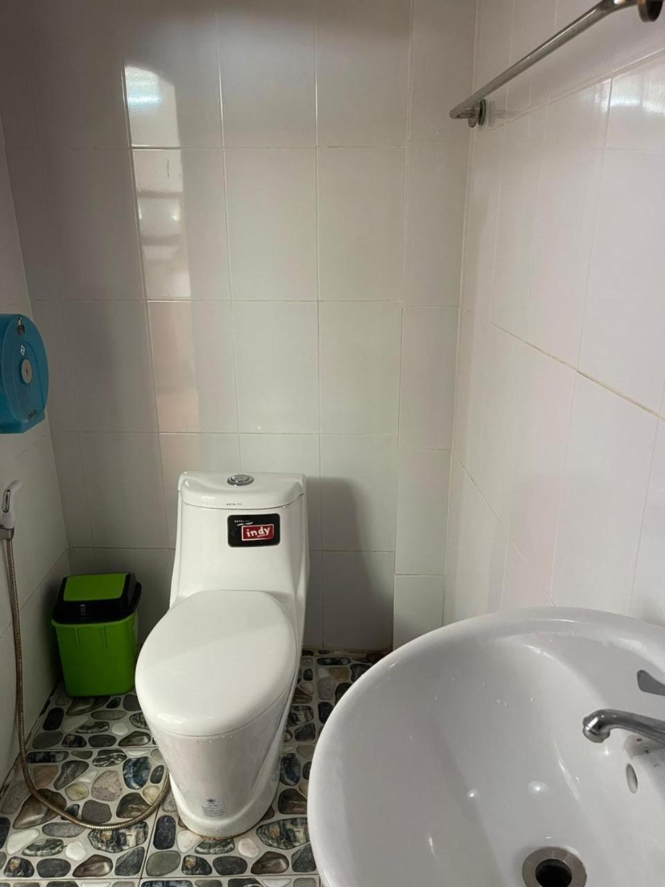 Vang Vieng Global Hostel Exterior photo