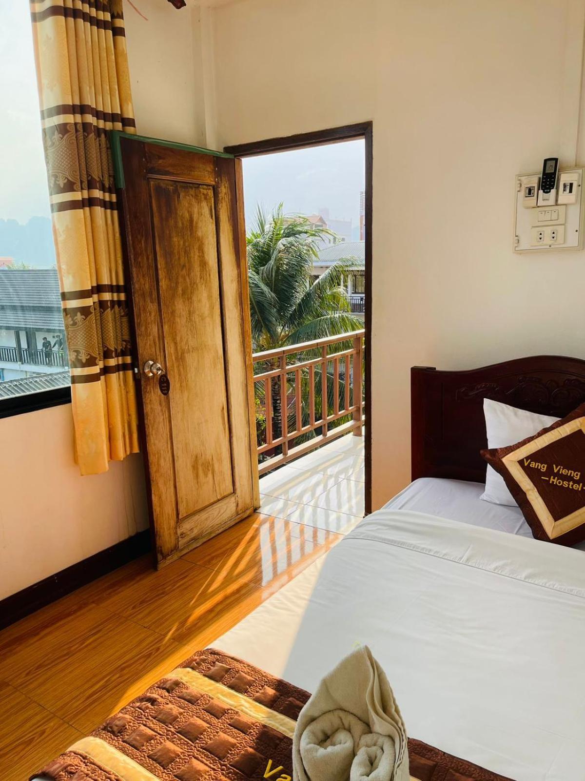 Vang Vieng Global Hostel Exterior photo